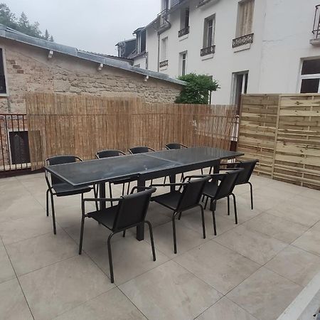 Maison Face A La Dordogne Avec Terrasse Leilighet La Bourboule Eksteriør bilde